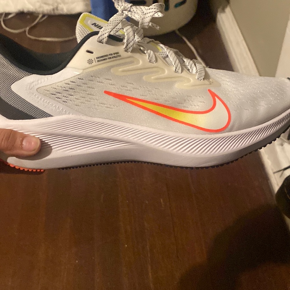 Nike shoes
